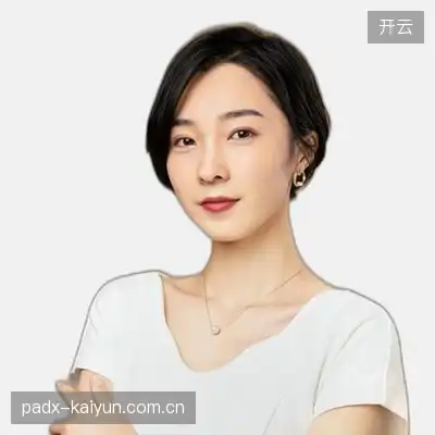 梁彤